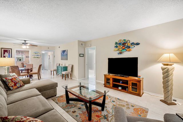 2700 SW 22nd Avenue 1409, Delray Beach, FL 33445