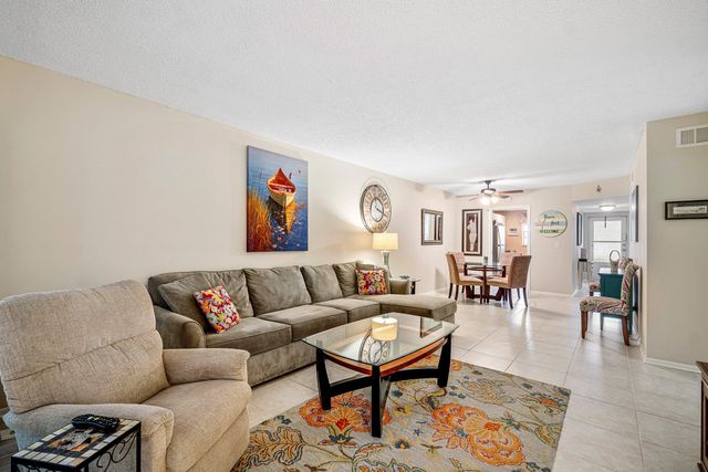 2700 SW 22nd Avenue 1409, Delray Beach, FL 33445