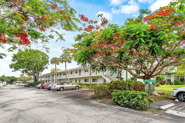 2700 SW 22nd Avenue 1409, Delray Beach, FL 33445