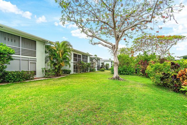 2700 SW 22nd Avenue 1409, Delray Beach, FL 33445