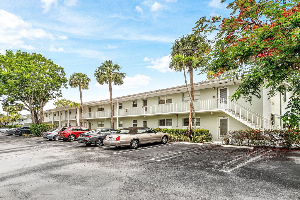 2700 SW 22nd Avenue 1409, Delray Beach, FL 33445