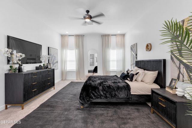 113 Madrid Street, Santa Teresa, NM 88008
