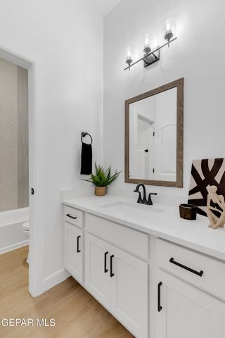 113 Madrid Street, Santa Teresa, NM 88008