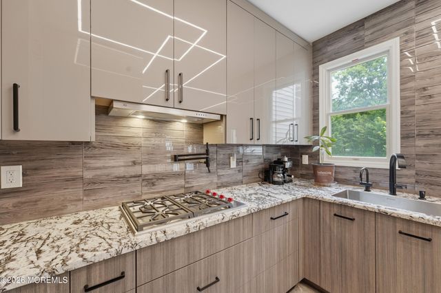 1232 Steeplechase Court, Toms River, NJ 08755