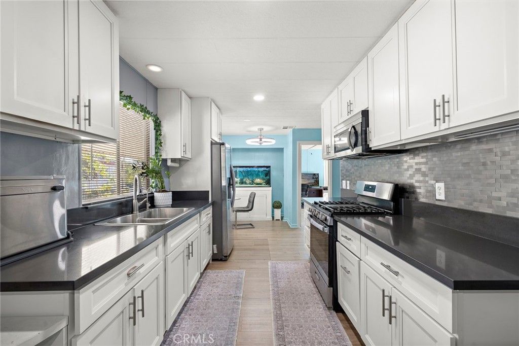 5772 Garden Grove 417, Westminster, CA 92683 — exterior