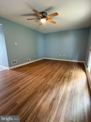50 FREEDOM TRAIL, New Castle, DE 19720