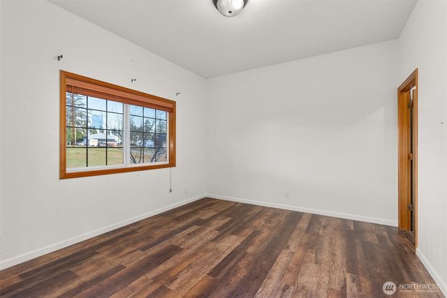 15 Spruce Lane, South Bend, WA 98586