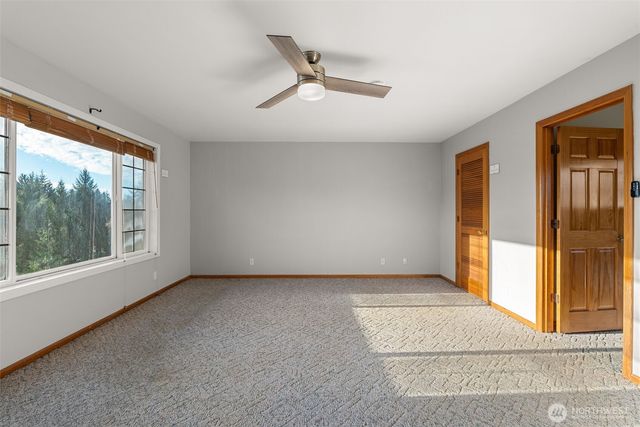 15 Spruce Lane, South Bend, WA 98586