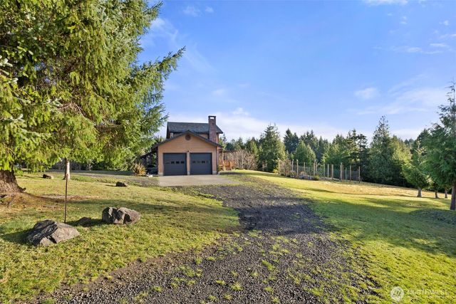 15 Spruce Lane, South Bend, WA 98586