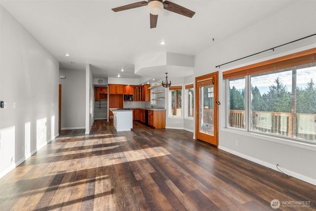 15 Spruce Lane, South Bend, WA 98586