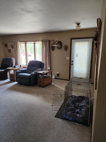 520 N 4th AVENUE, Redgranite, WI 54970