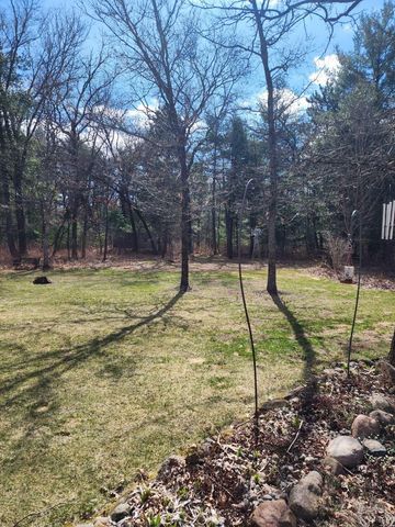 520 N 4th AVENUE, Redgranite, WI 54970