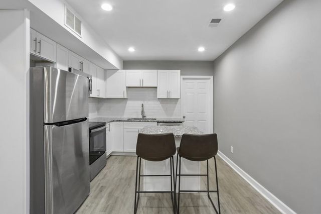 2893 White Oak Drive, Decatur, GA 30032