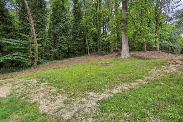2893 White Oak Drive, Decatur, GA 30032