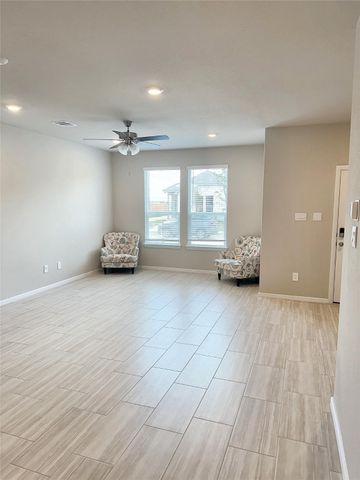 3065 Strawberry Farm Lane, Fort Worth, TX 76140