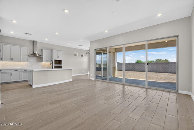 23915 N 157TH Drive, Surprise, AZ 85387