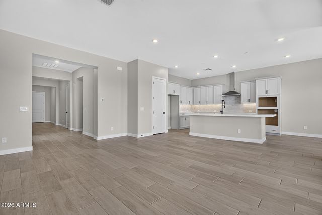 23915 N 157TH Drive, Surprise, AZ 85387