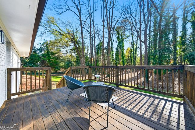 6500 SW Shannonlore Drive, South Fulton, GA 30349