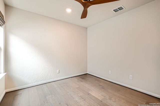 863 Farmhouse Trail, New Braunfels, TX 78130