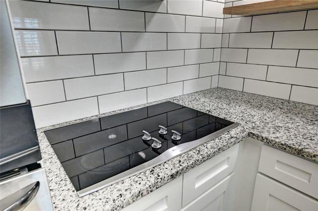 921 Marine Drive 110, Galveston, TX 77550