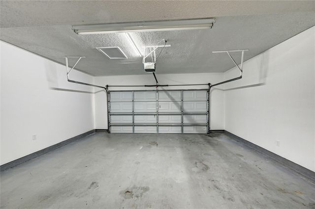 921 Marine Drive 110, Galveston, TX 77550
