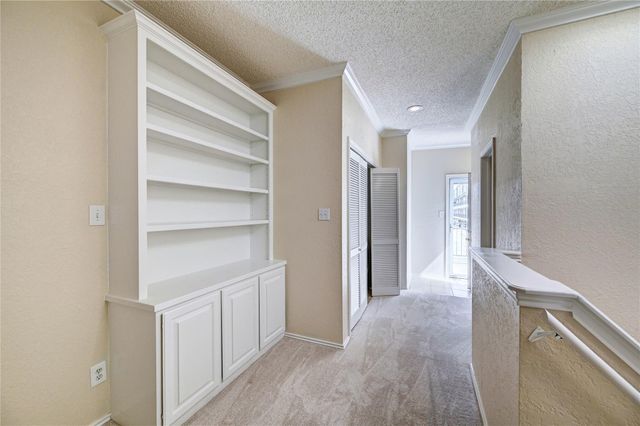 921 Marine Drive 110, Galveston, TX 77550