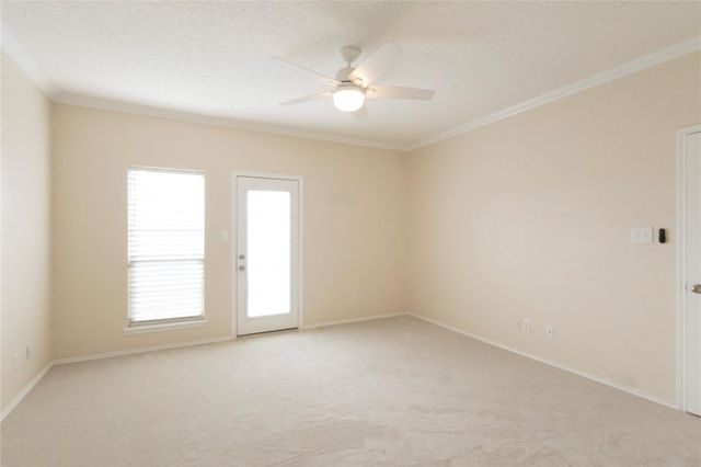 921 Marine Drive 110, Galveston, TX 77550
