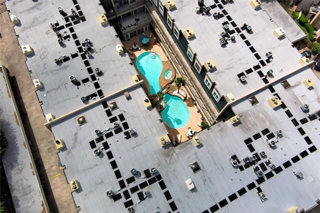 921 Marine Drive 110, Galveston, TX 77550