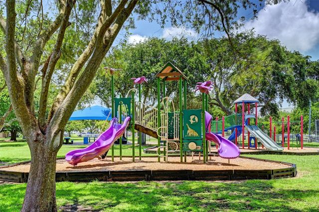 921 Marine Drive 110, Galveston, TX 77550