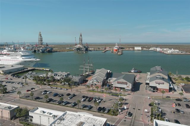 921 Marine Drive 110, Galveston, TX 77550