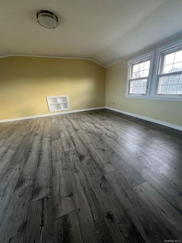 243 Lee Avenue, Hicksville, NY 11801