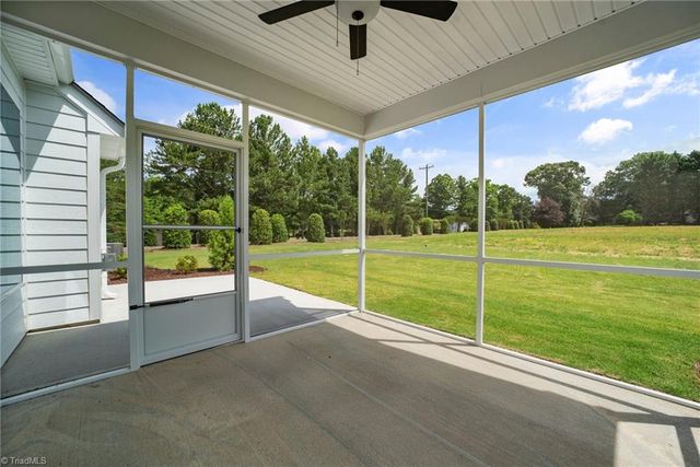 7811 Fairview Garden Trail, Clemmons, NC 27012