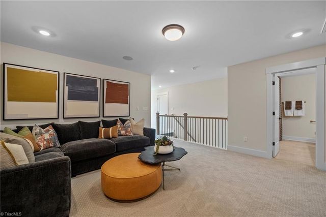 7811 Fairview Garden Trail, Clemmons, NC 27012