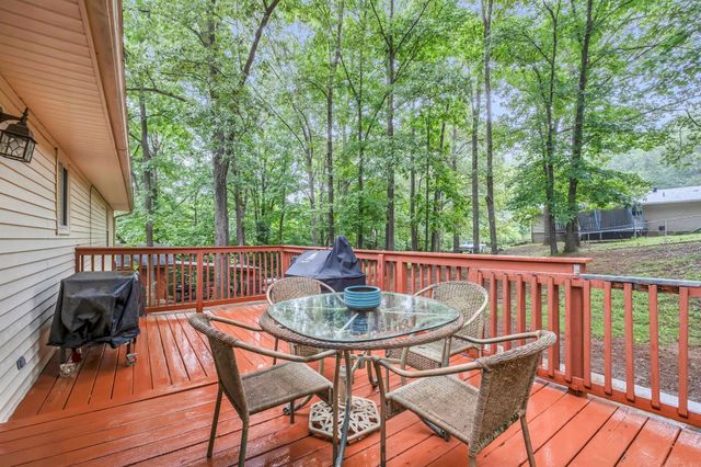 130 Shane Lee Cir, Dover, TN 37058