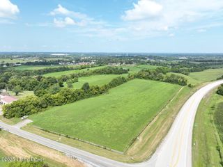 1584 Perryville Rd, Springfield, KY 40069