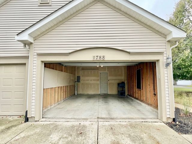 1788 S Wentworth Circle, Romeoville, IL 60446