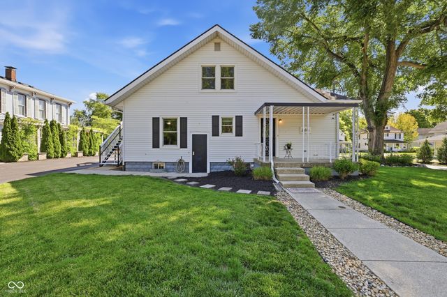 506 S Center Street, Plainfield, IN 46168