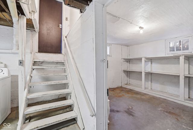 506 S Center Street, Plainfield, IN 46168