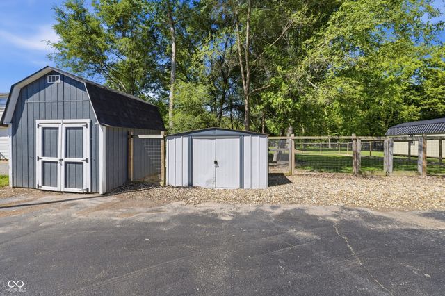 506 S Center Street, Plainfield, IN 46168
