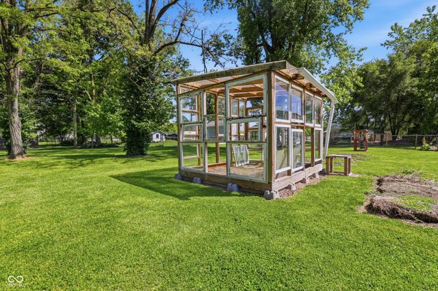 506 S Center Street, Plainfield, IN 46168