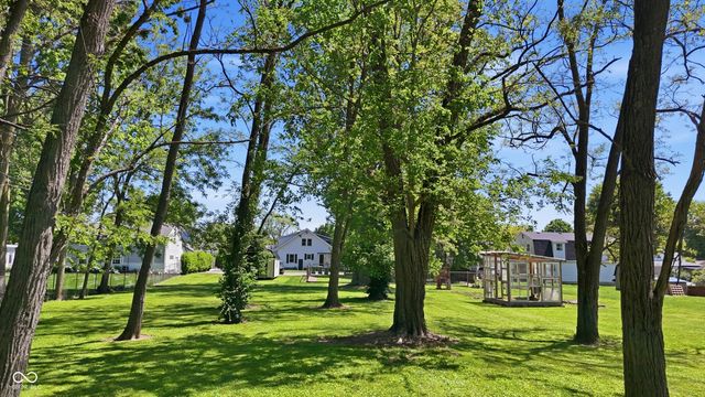 506 S Center Street, Plainfield, IN 46168