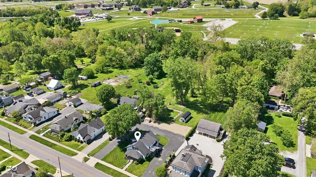 506 S Center Street, Plainfield, IN 46168