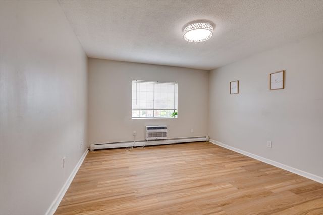 474 Broadway 46, Somerville, MA 02145