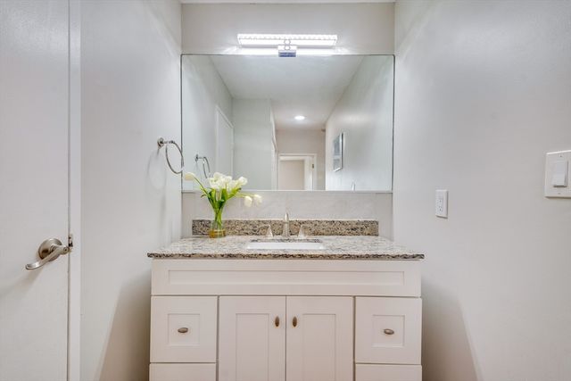 474 Broadway 46, Somerville, MA 02145