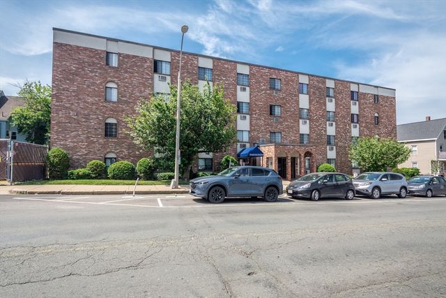 474 Broadway 46, Somerville, MA 02145