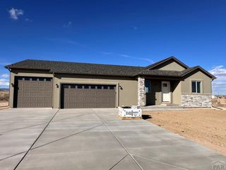 1020 N Kirkwood Dr, Pueblo West, CO 81007