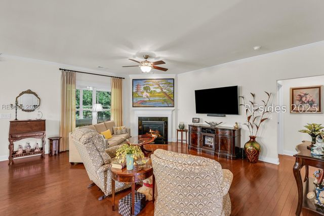 895 Knollwood Ct, Okatie, SC 29909