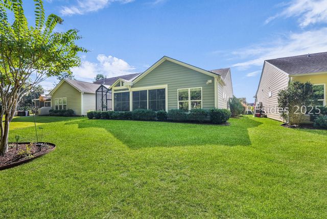 895 Knollwood Ct, Okatie, SC 29909