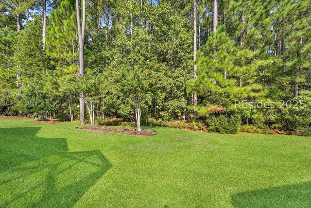 895 Knollwood Ct, Okatie, SC 29909