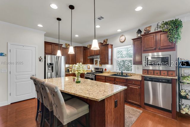 895 Knollwood Ct, Okatie, SC 29909